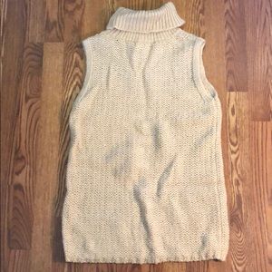 Women’s knitted tank